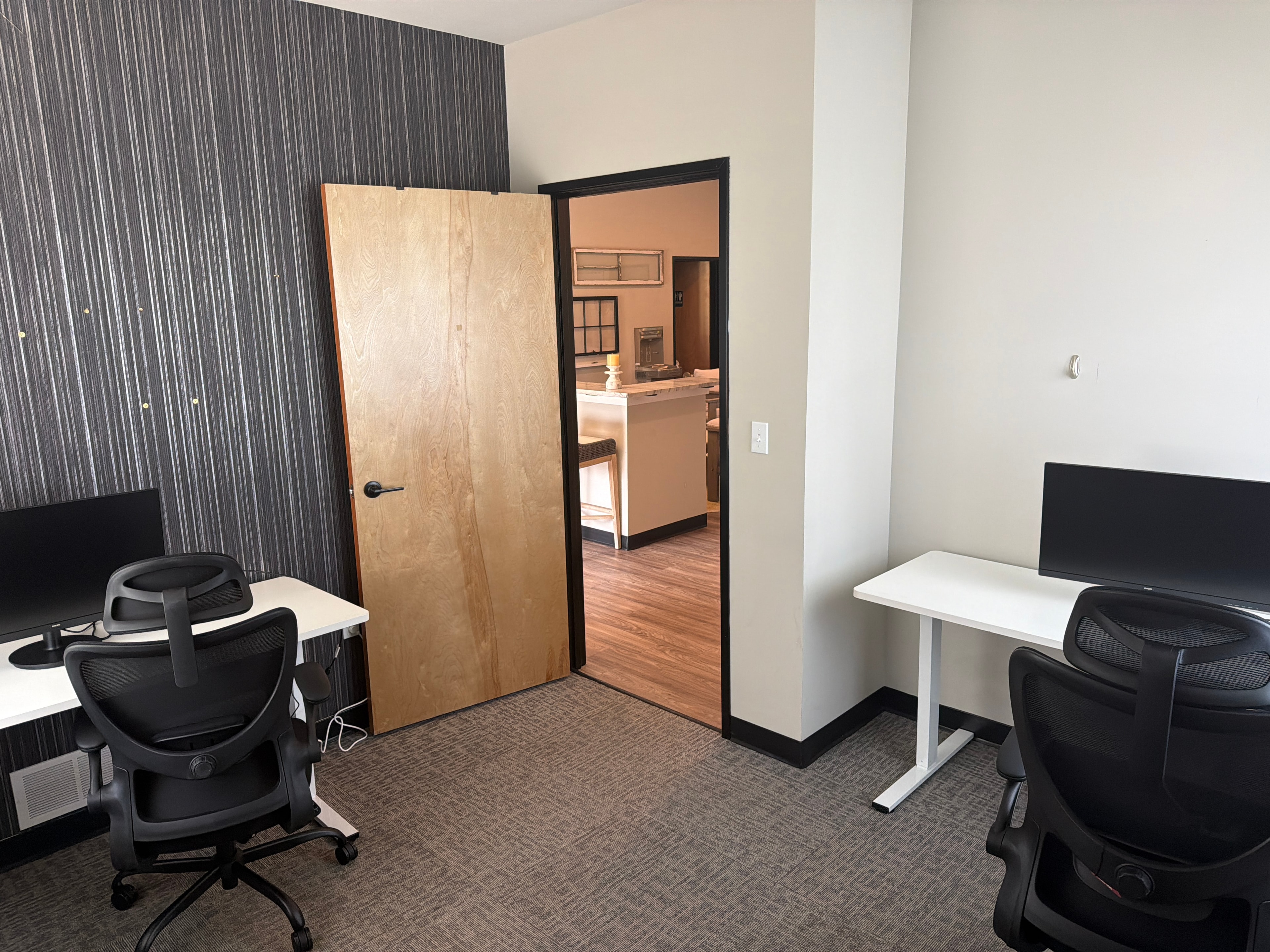 Private office workspace